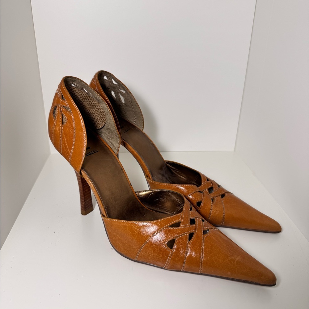 Vintage Tan Leather Heels